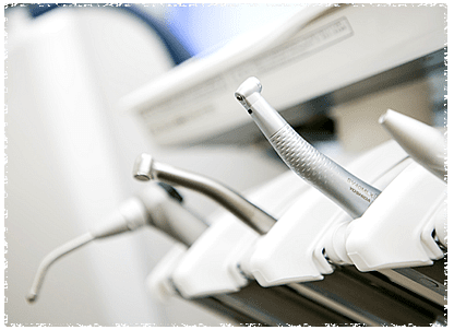 口腔外科・親知らず｜【宝塚市の歯医者】歯科・小児歯科・こどもの小児矯正はとがわ歯科クリニック│売布・ダイエー宝塚中山店